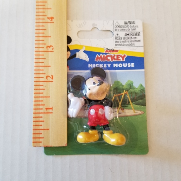 Disney Junior Mickey and Friends Set Of 5 Figurines. - Picture 8 of 9